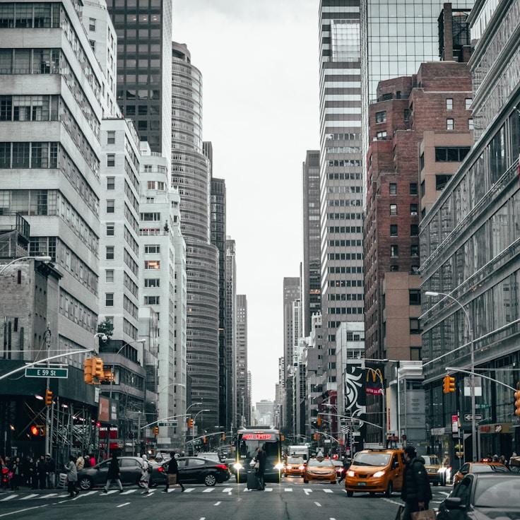 Olivia Baker - Expat family life guide in United Kingdom